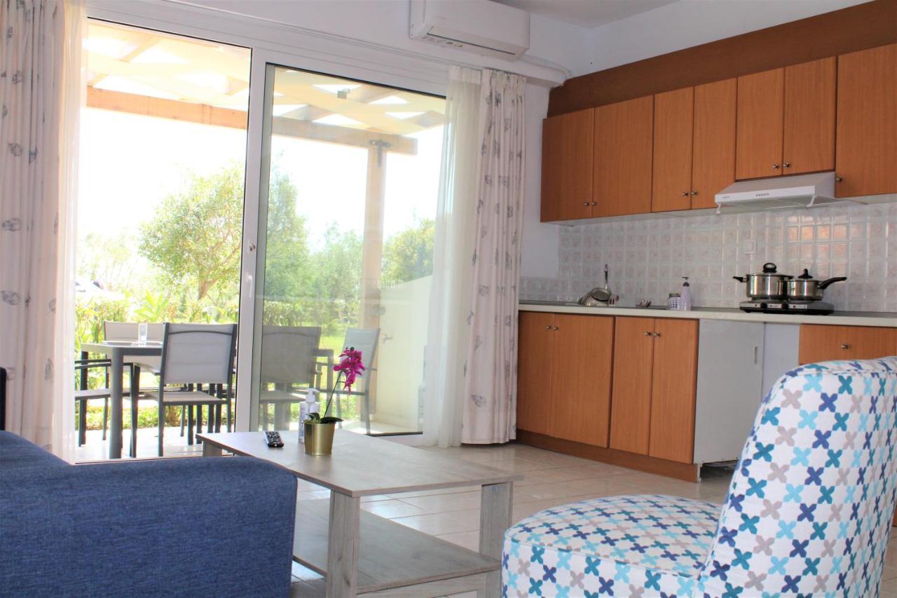Kalamaki Plaza Apartments Luaran gambar